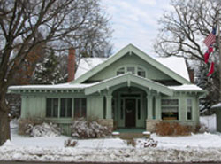 Fig.35, Arts & Crafts bungalow